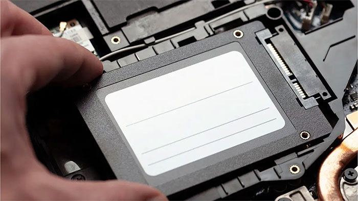 دلایل عدم شناسایی هارد SSD در کامپیوتر